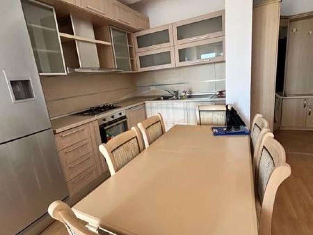 Affitto, Appartamento 2+1+2, Ristorante Fresku, Fresk, Tirana