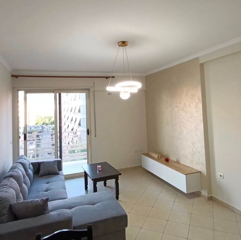 Apartment 1+1 for rent at Globe near Ish-Parku.