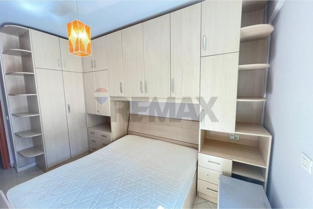 Apartment 1+1 for Rent on Kavaja Street