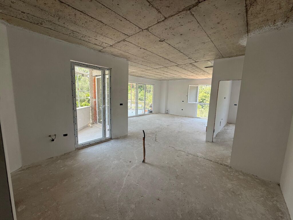 Duplex in Vendita 📍 Lago Secco, Tirana!