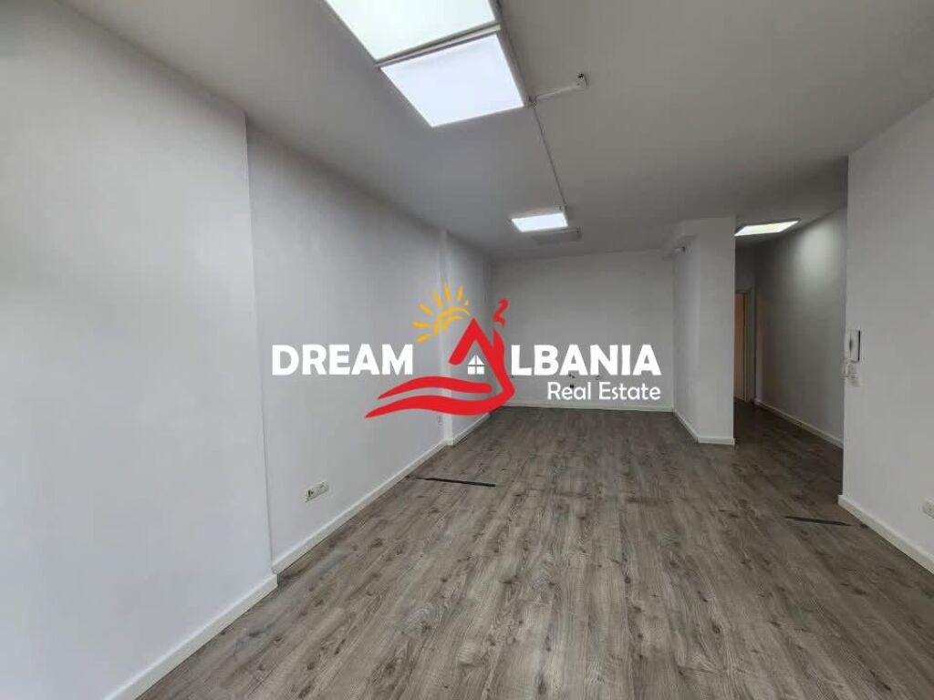 Office for Rent near Dinamo Stadium, Shushica – Tirana (42611556)