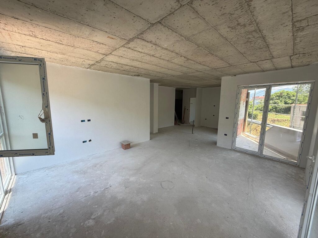 Duplex in Vendita 📍 Lago Secco, Tirana!
