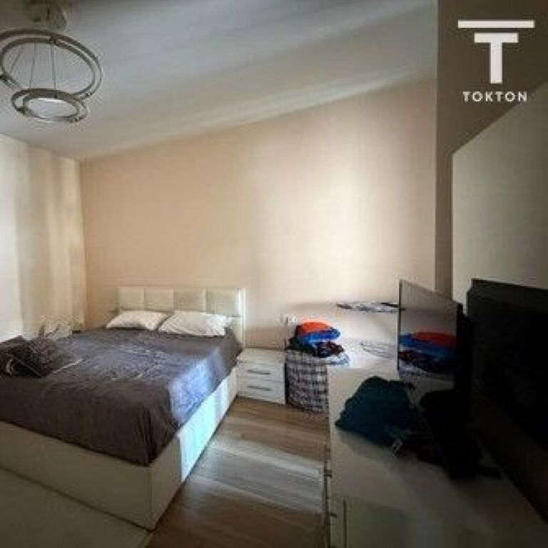 SHITET, APARTAMENT 1+1, PAZARI I RI, TIRANË