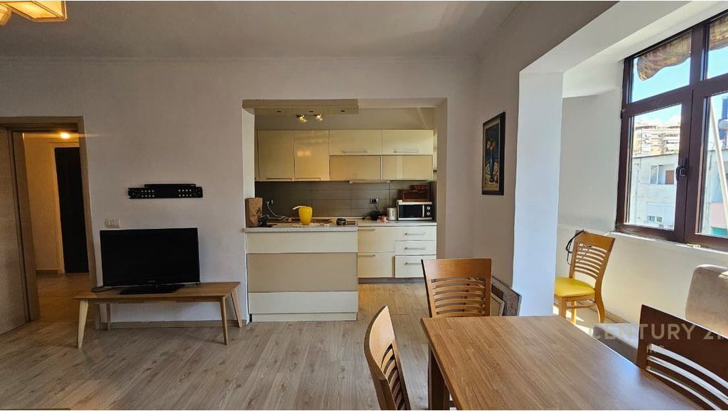 APARTAMENT 1+1 PER SHITJE NE MYSLYM SHYR