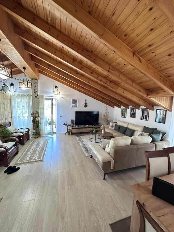 FOR RENT THIRD FLOOR OF A PRIVATE VILLA IN 4 FLLAKA STREETS, DURRES 9F9V+JGR Durres, Albania