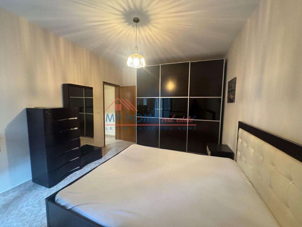 Appartamento 1+1 in affitto vicino a Square 21 a Tirana