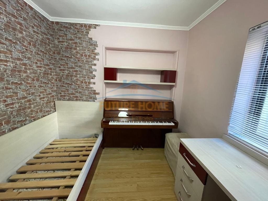 Rent, Apartment 4+1+2, Mine Peza, Tirana