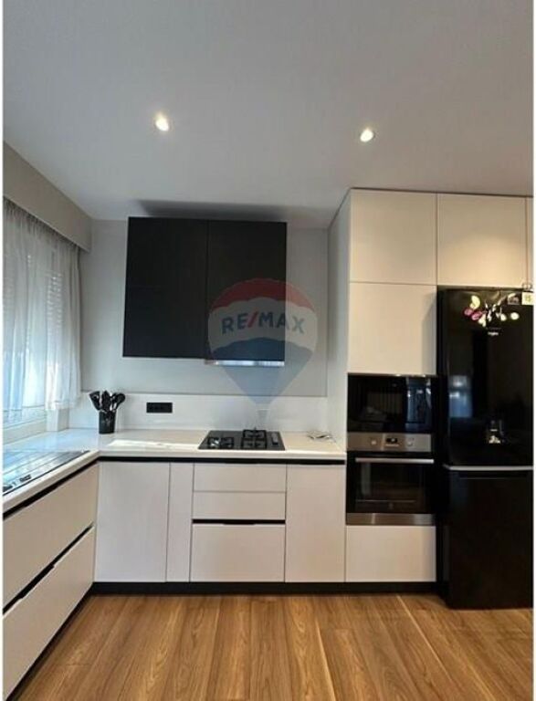 APARTMENT 3+1+2 FOR RENT 5 MAY