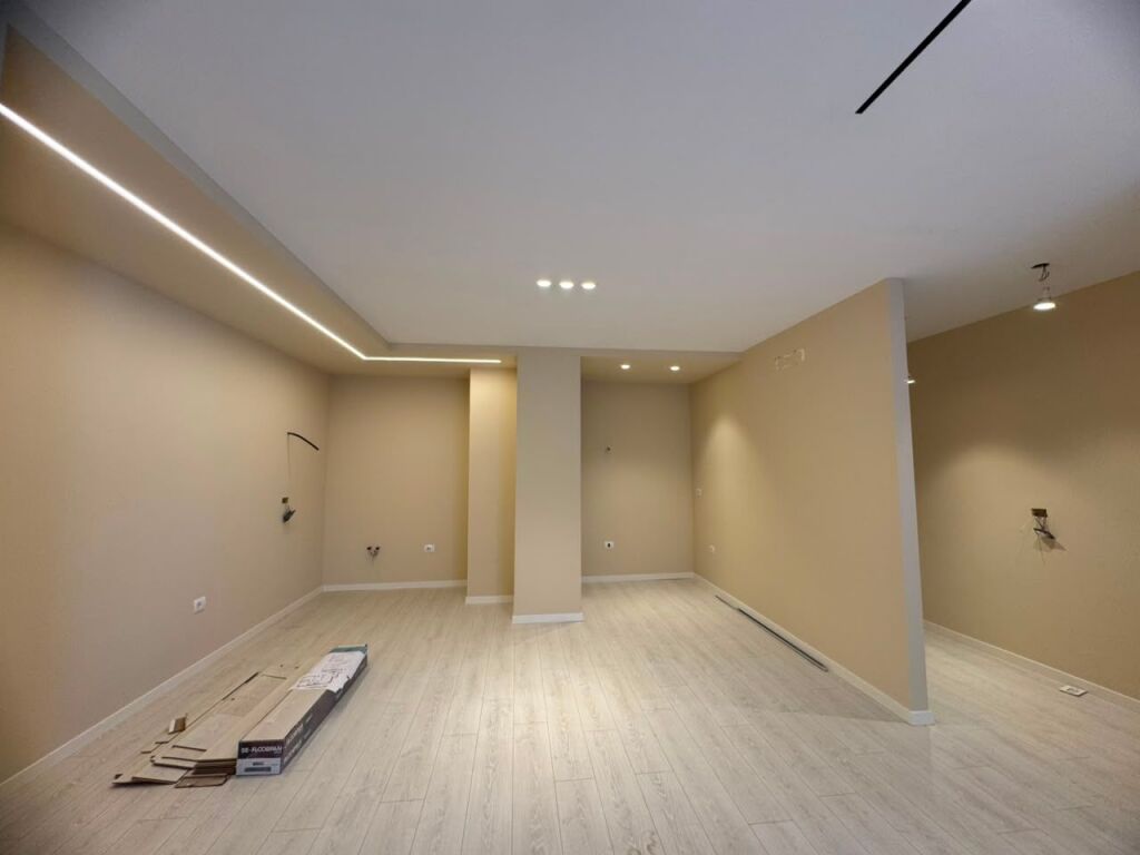 Shitet apartament 3+1+2 – Zogu i Zi (Kompleksi Sinani) !