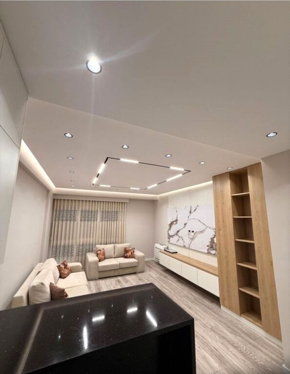 🏢Astir, Complesso Urban Gate, affittasi appartamento 1+1+posto auto, arredato 60,000Leke
