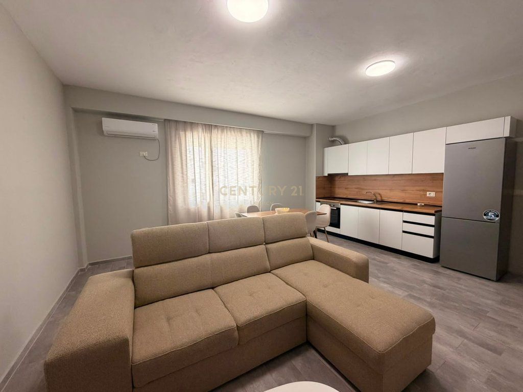 Apartament 1+1 me Ballkon – 320 €uro Legacy142746