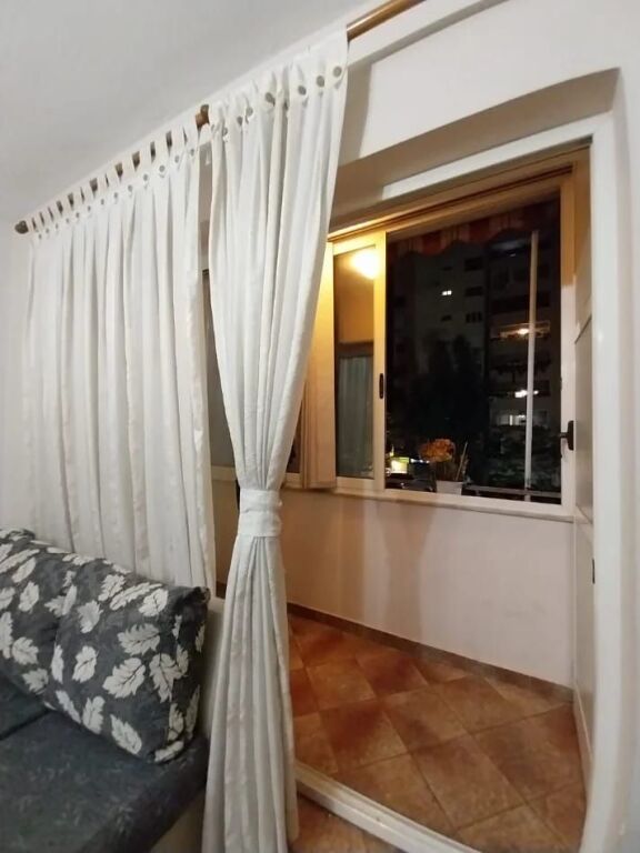 1+1,me ashensore,komune e parisit,550 mije leke