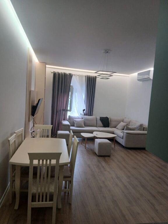 APARTAMENT ME QERA 2+1 SAUK 60.000 LEKE FH-78790