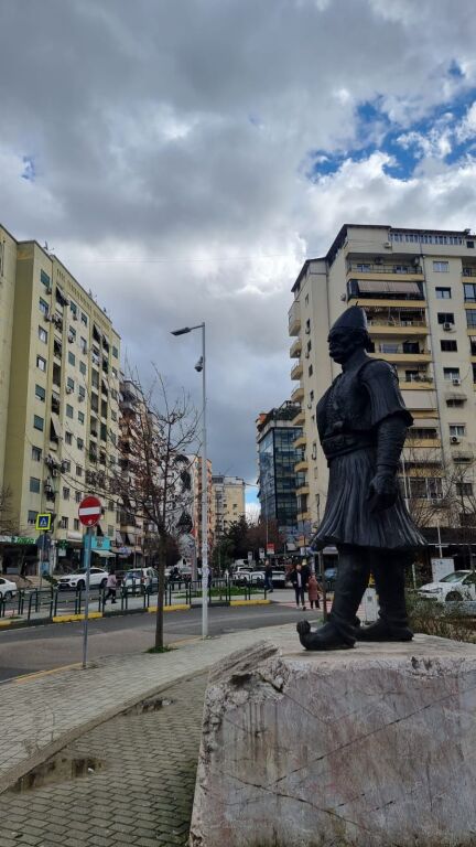 Apartament 1+1 Për Shitje në Komuna e Parisit, Rruga Muhamet Gjollesha - 150,000€ | 47 m² 150,000 €