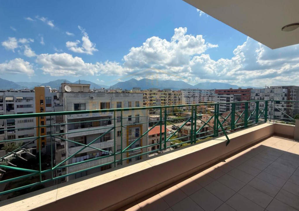 shes , Apartament 2+1+2, Unaza e Re UNA69752
