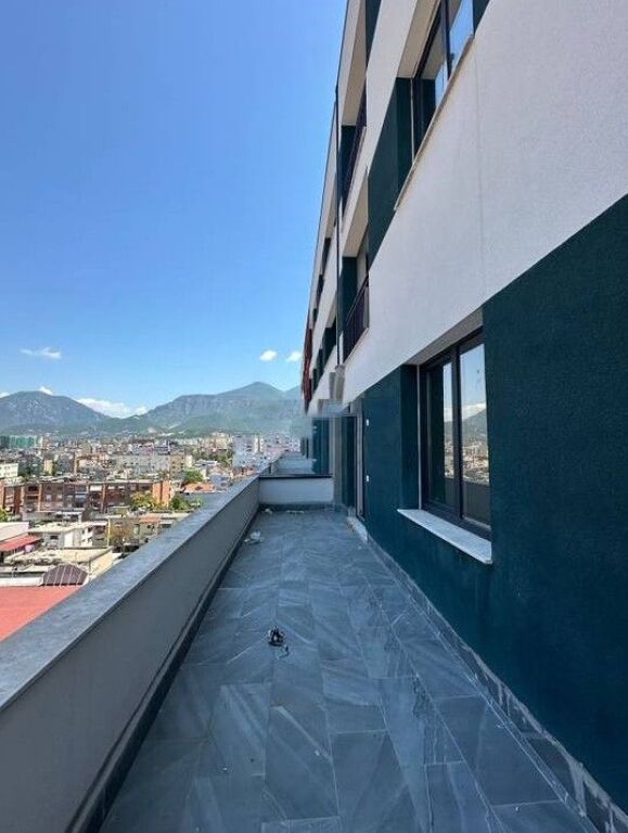 Shitet Apartament 2+1 tek Mirabella Residence, Oxhaku