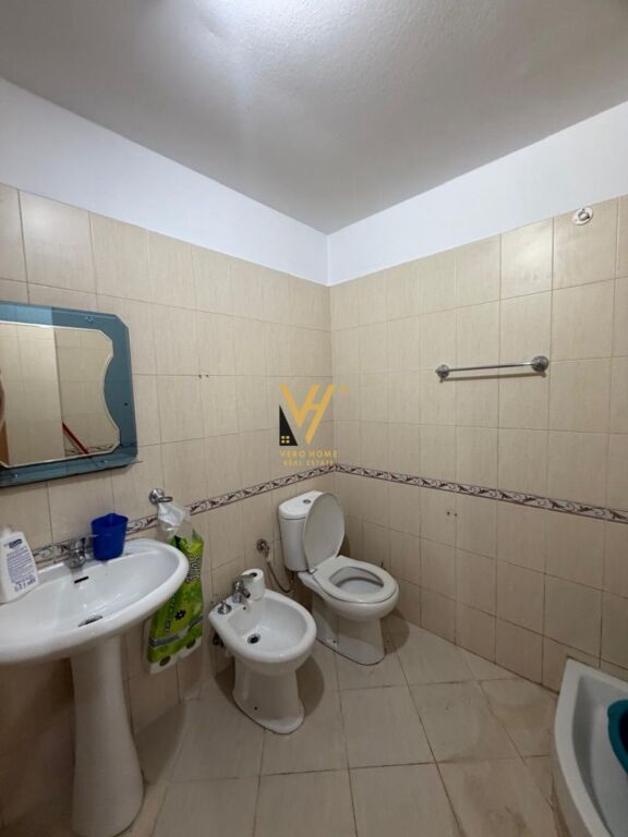 OKAZION!! SHITET APARTAMENT 2+1+2+BLK TE RRUGA E KAVAJES 225.000 EURO