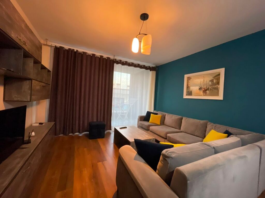 Apartament 2+1 per qira tek Komplesi Mateo tek Kopeshti Zoologjik.