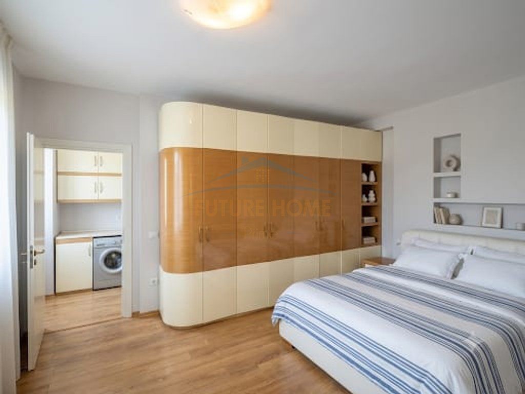Shitet , Apartament 3+1+2 , Dritan Hoxha , Tirane