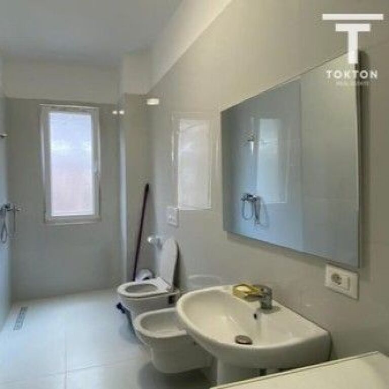 QIRA, APARTAMENT 2+1, PASKUQAN, TIRANË