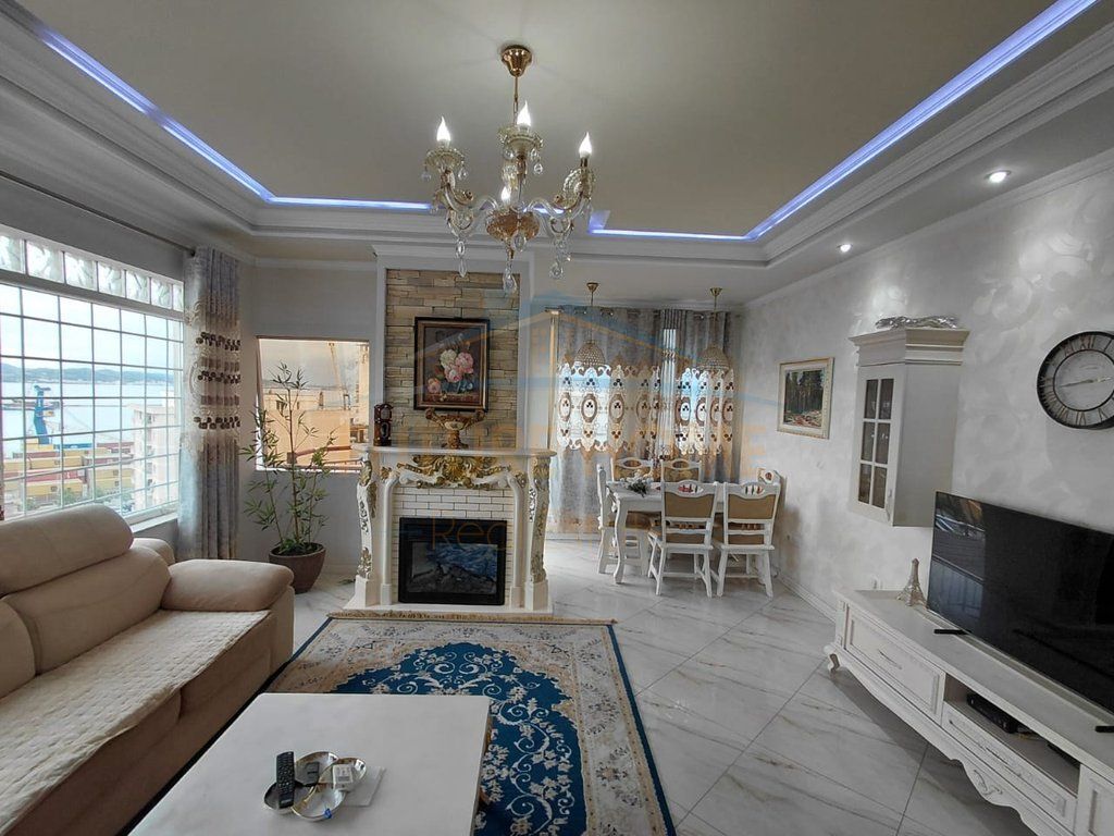 Rent, Apartment 2+1+2 Balconies, Center, Durres