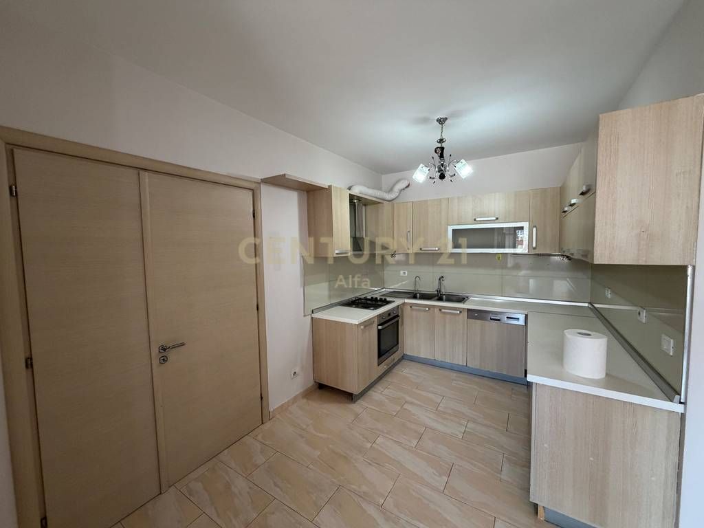 Appartamento 3+1+ Garage in affitto, Don Bosko . 800 € /Mese