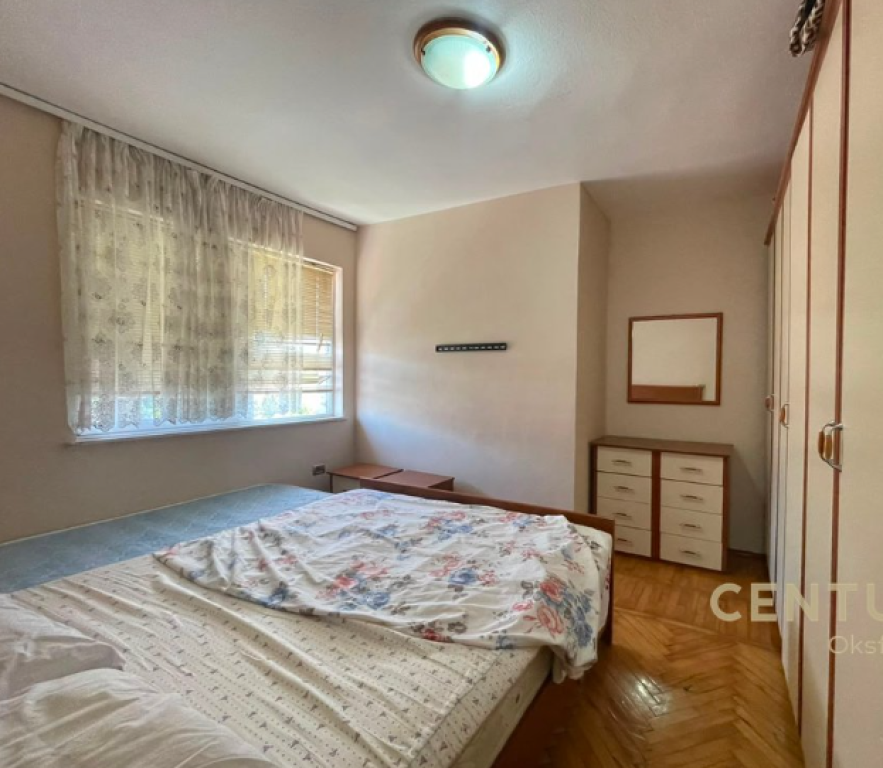 ALI DEMI, JEPET ME QIRA APARTAMENT 1+1