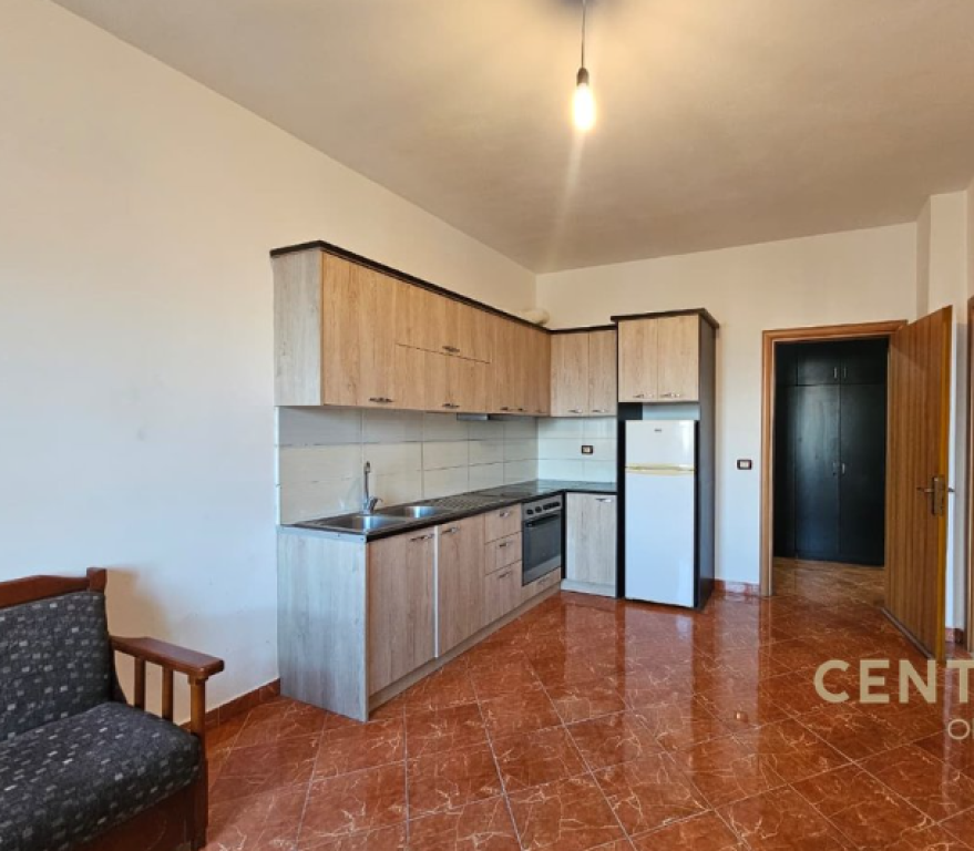 JYZBERISHT, APPARTAMENTO 2+1 IN AFFITTO