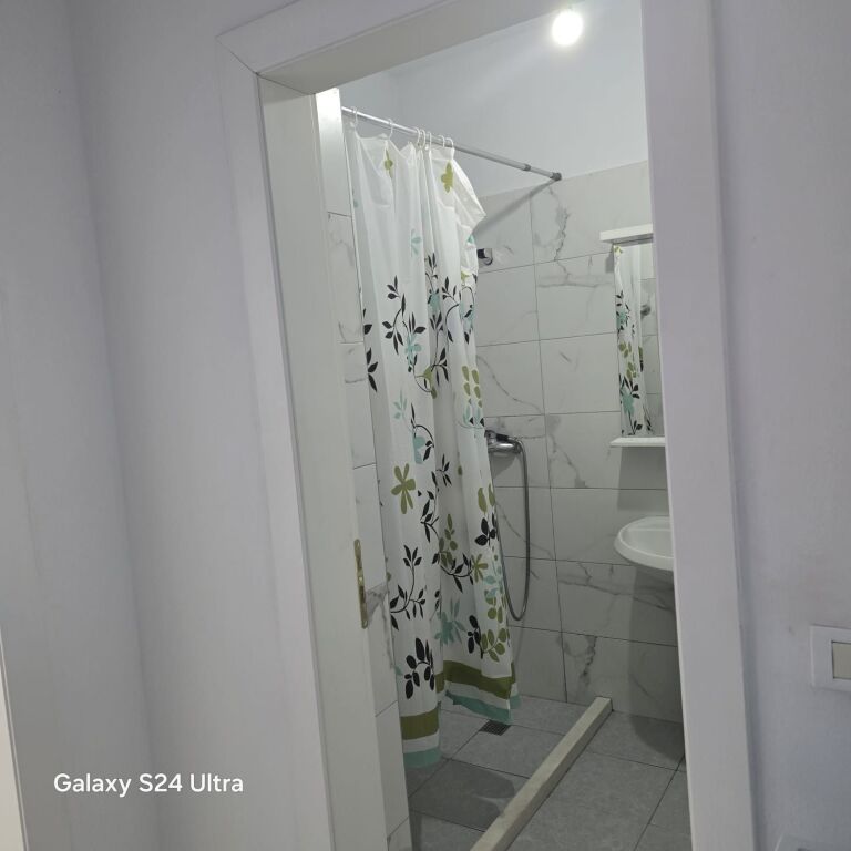 Apartament 1+1 me qera ne Astir tek Bar Sorriso
