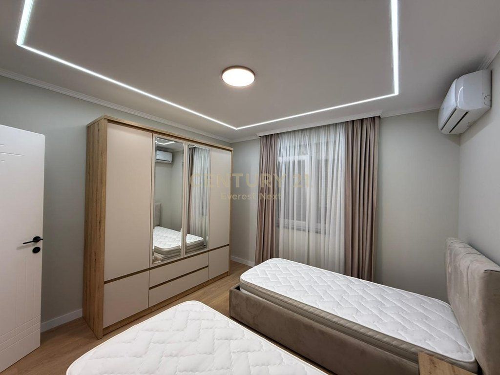 JEPET ME QIRA APARTAMENT 2+1 NE XHAMLLIK !!