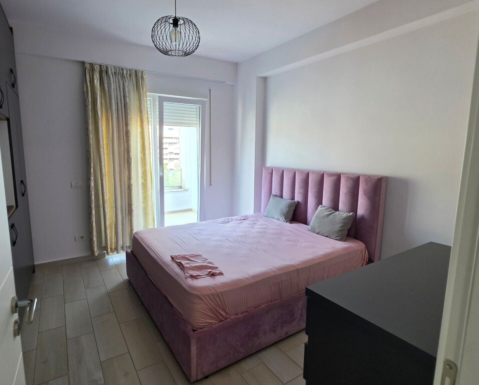 Appartamento 1+1+1 Balcone In Affitto