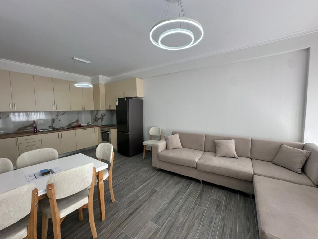 Appartamento 1+1 in affitto presso Urban Gate ad Astir.
