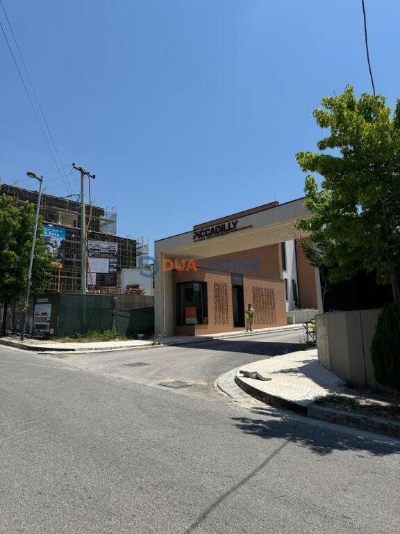 🏡 Duplex Luksoz për Shitje 📍 Rezidenca Piccadilly, TEG – Tiranë