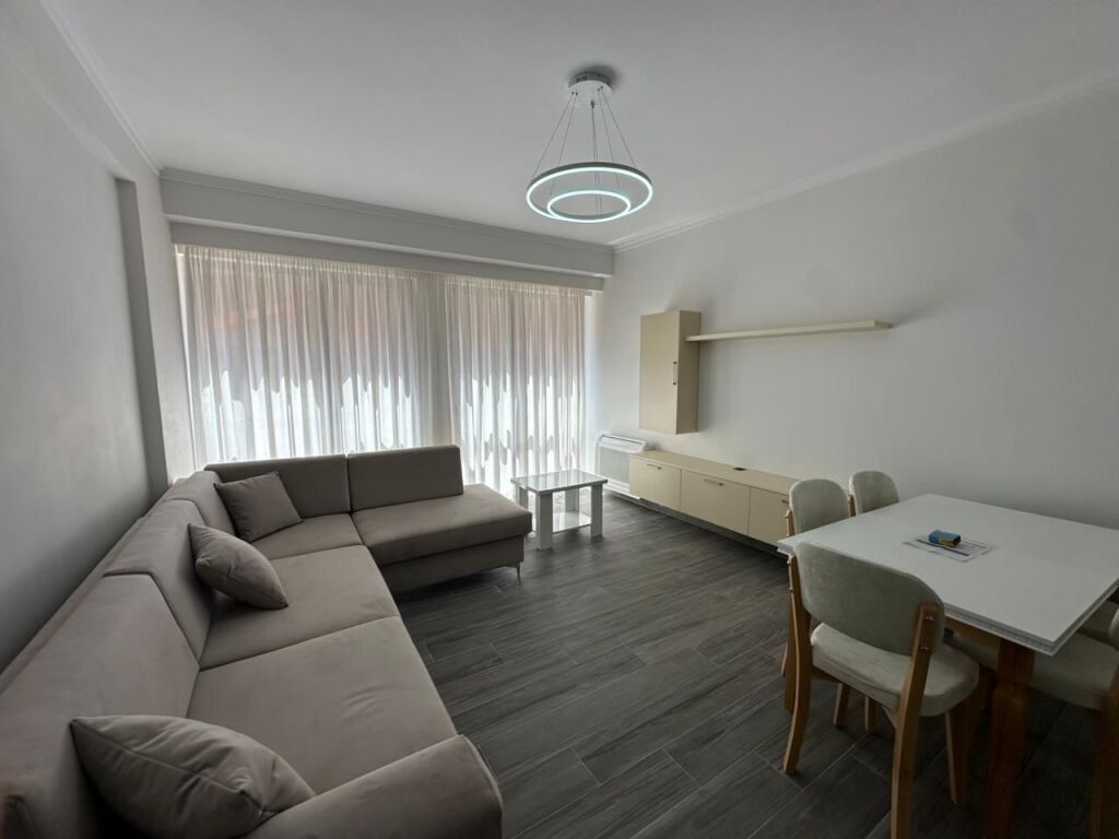Appartamento 1+1 in affitto presso Urban Gate ad Astir.
