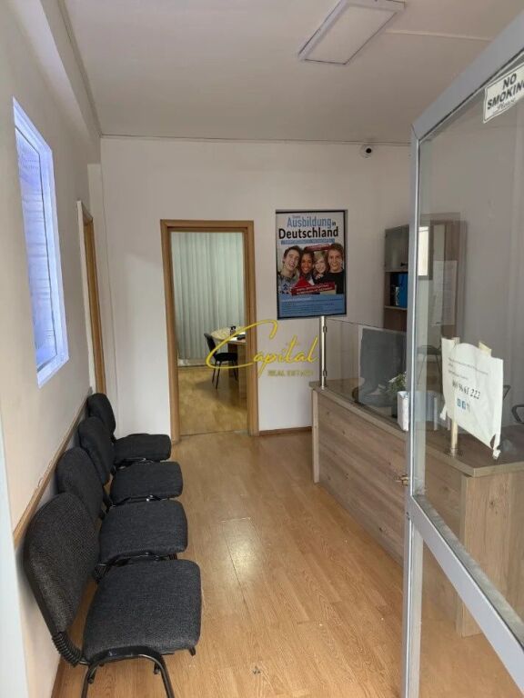 BUSINESS PREMISES FOR RENT 70 M2 ELBASAN ROAD 500 EURO