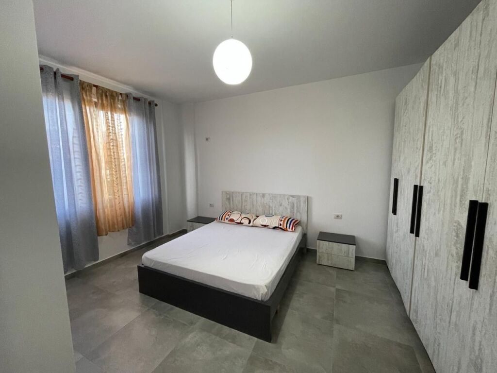 Apartament 1+1 me qera ne Sauk tek Akademia e Policis