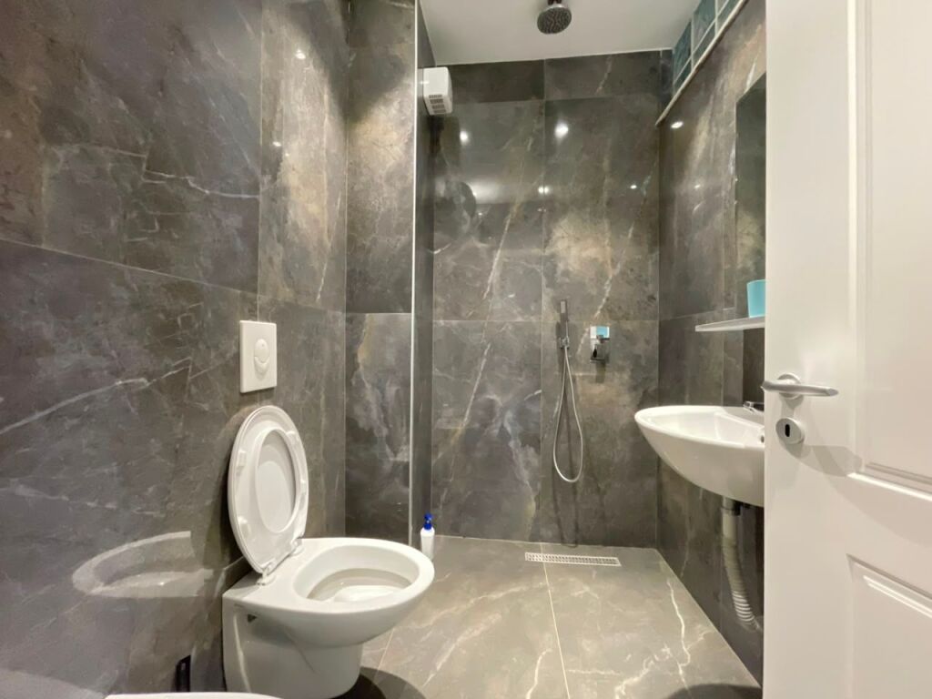 Apartament 2+1 per qira tek Komplesi Mateo tek Kopeshti Zoologjik.