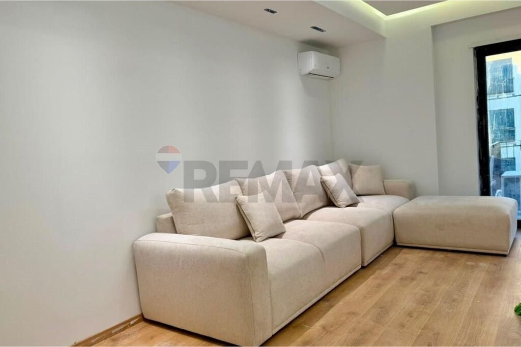 Apartament - Për Qira - Kodra e Diellit 2, Tiranë