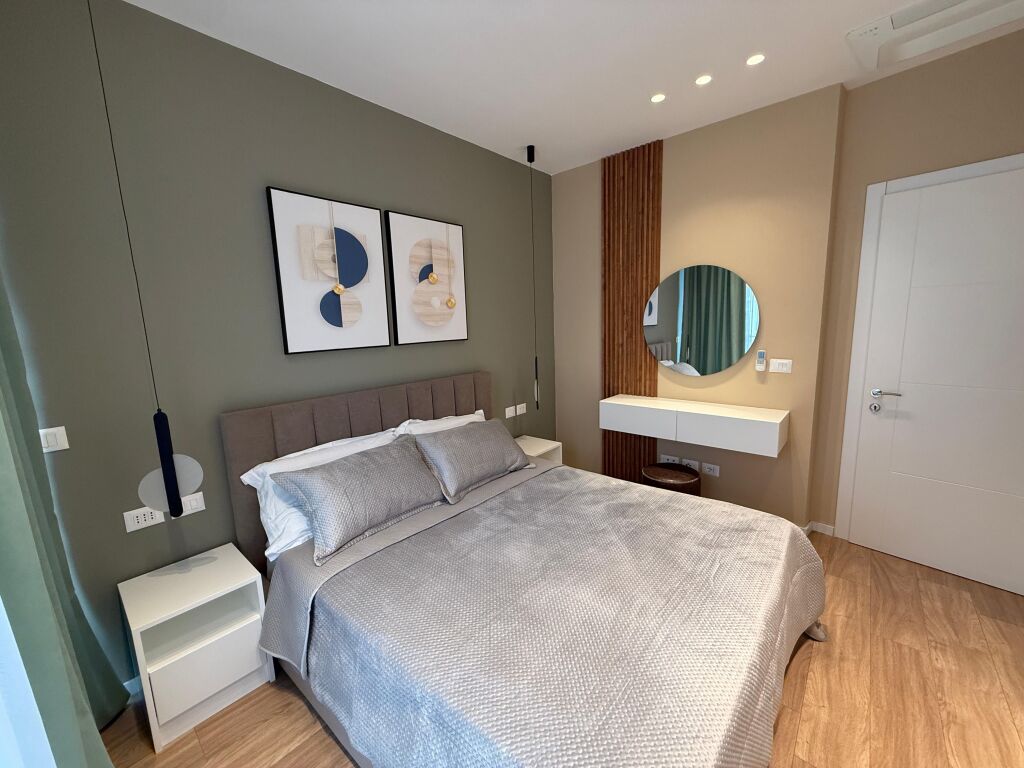 Rent Apartment 1+1 Lake View Tirana 1300€