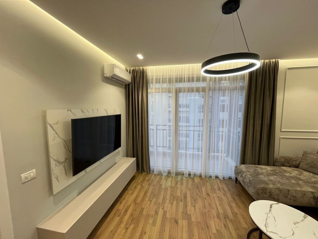 Apartament 1+1 per qera Fusha e Aviacionit !