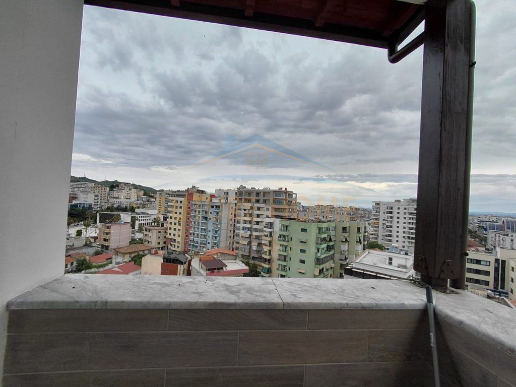 Rent, Apartment 2+1+2 Balconies, Center, Durres