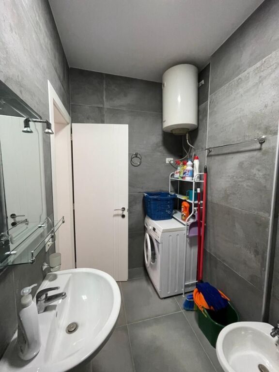 Apartament 1+1 me qera ne Sauk tek Akademia e Policis
