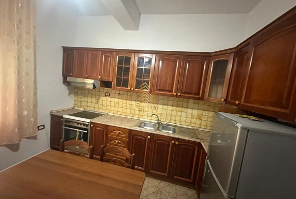 Rent, Apartment 2+1, Ali Demi, 60,000 Lek/Month