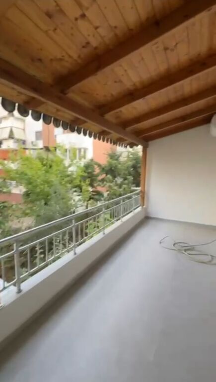 For rent 2+1 lake that furnished 699 eu elevator