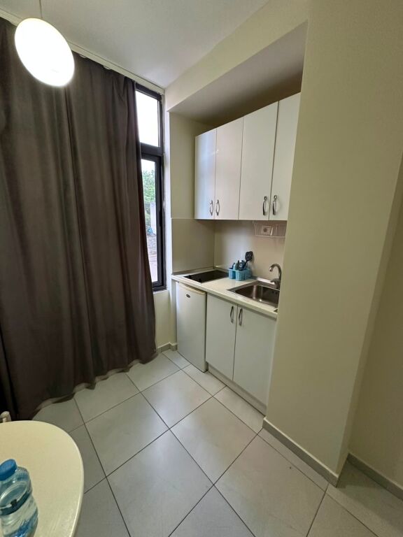 Qera | Garsoniere | Sheshi Willson | 400 €/muaj
