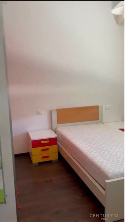 Apartment 2+1 For Rent Long Hill Residence

