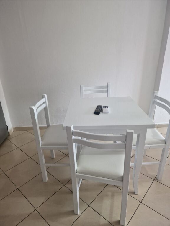 🏡 Jepet me Qera Apartament 1+1 në Astir – Tek 2 Palmat