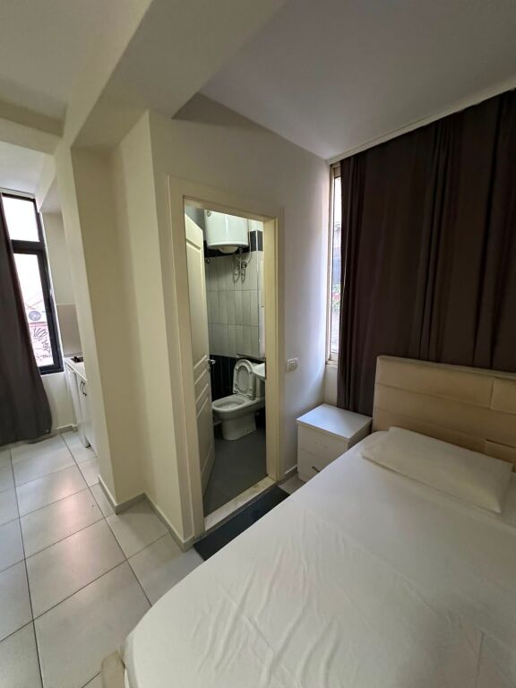 Qera | Garsoniere | Sheshi Willson | 400 €/muaj