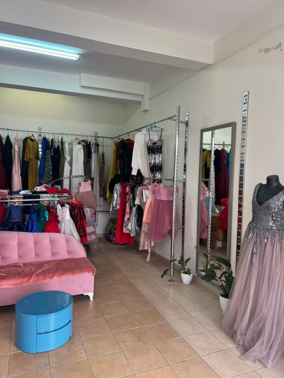 Affitto | Ambjent Biznesi | Komuna e Parisit | 530 €/mese