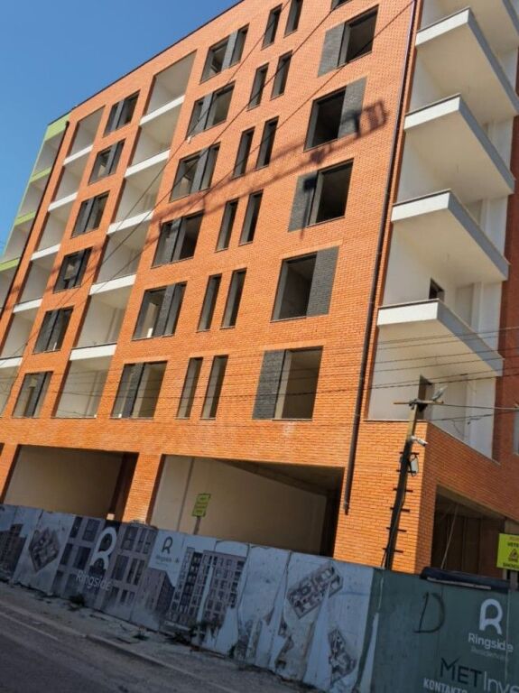 🏡 Shitet Apartament 2+1 – Ringside Residence, Paskuqan